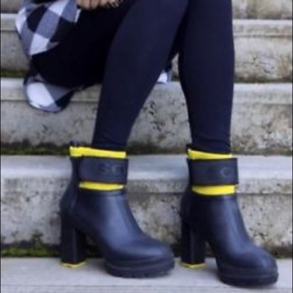 sorel high heel rain boots